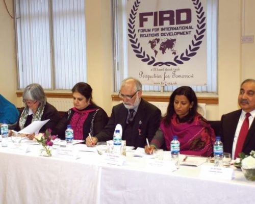 Chairing the “Women’s Role in Law Making in Pakistan” Seminar held at FIRD. Speakers included: Dr. Nafeesa Shah MNA (Chairperson, NHCD), Catriona Robertson (Convenor LBFN), Asiya Nisar MNA (Balochistan) and Dr. Z-U Khan.