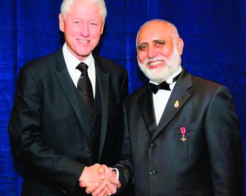 Greeted by Bill Clinton, Former President of the United States of America, at the Entrepreneurs Conference. 2012.